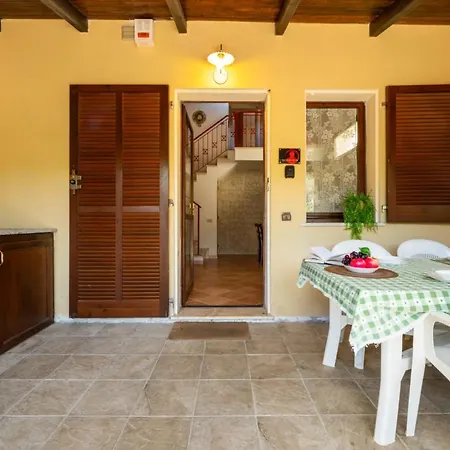 I Borghi Di Michele - Il Nido Di Mennenne Villa